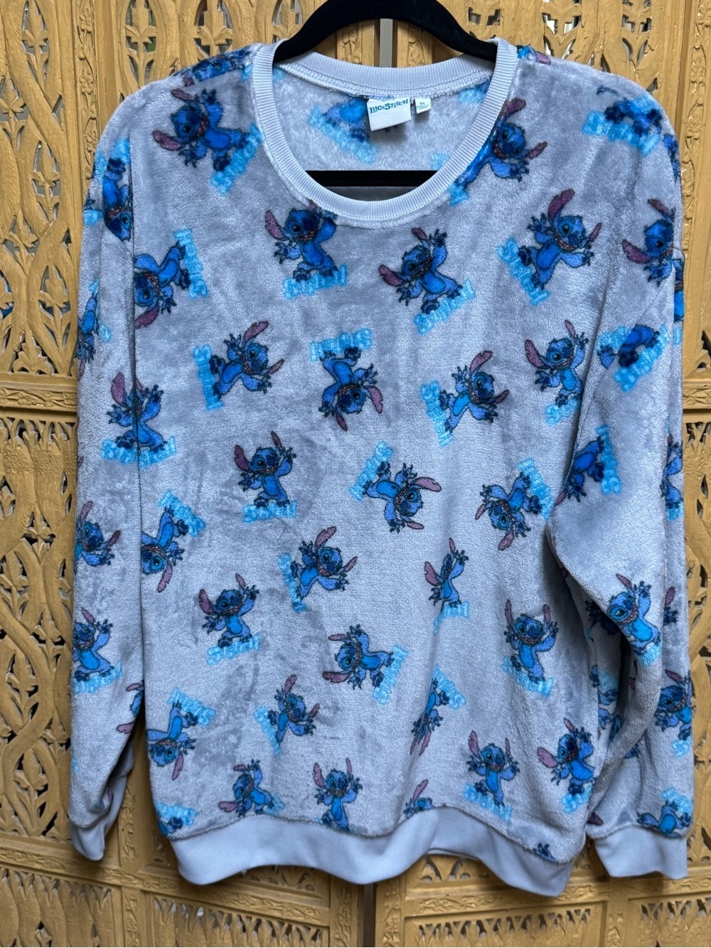 Disney Lilo & Stitch Plush Pullover - Light Gray & Blue Accents.  Soft Comfort
